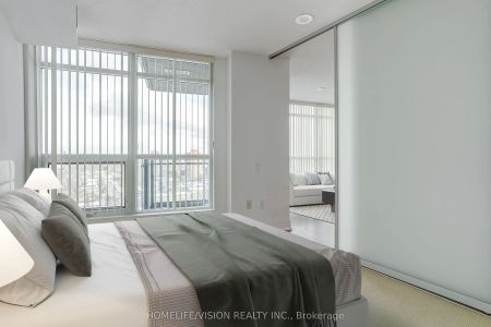 1048 Broadview Avenue #1907 - Photo 5