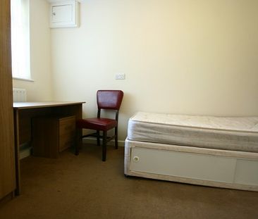 5 Bed - **bills Inclusive** Duke Street, Sunderland - Photo 6