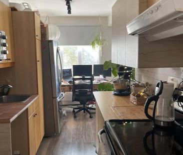 3 ½ chaleureux au cœur du Vieux-Longueuil — Jardin partagé + statio... - Photo 1