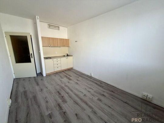 Pronájem bytu 1+kk 17 m2 - Фото 1