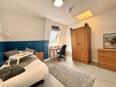 Cricklewood Lane, London, NW2 - Photo 4