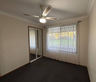 3 BEDROOM HOME IN QUITE CUL-DE-SAC! - Photo 6