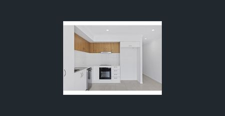 Available NOW - Low Maintenance Living! - Photo 5