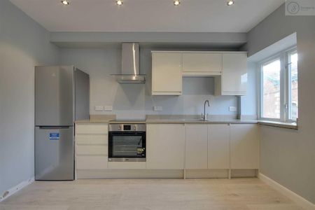 Beech House - Photo 4