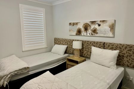 Resort style living! - Available for lease from March to November - Photo 5