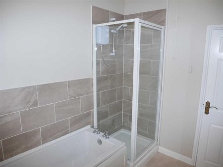 1 bedroom terraced house to rent - Photo 5