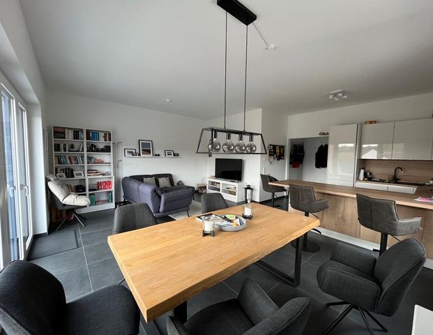 Elegantes Penthouse im zentralen Neubau Geilenkirchens - Foto 1