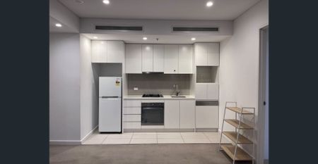 Fully Furnished Apt in the Heart of Rhodes - Photo 2