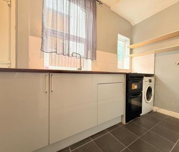2 bedroom property to rent - Photo 4