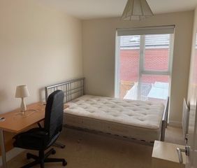 Room in a Shared House, Long Down Avenue, BS16 - Photo 3