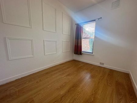 15 Sandhurst Gardens, Belfast, BT9 5AW - Photo 3