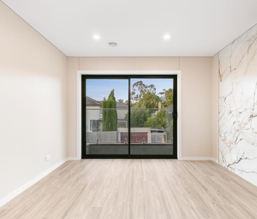 Architecturally Designed Living with Space, Style and Flexibility - Photo 3