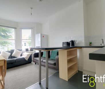 4 bedroom maisonette to rent - Photo 3