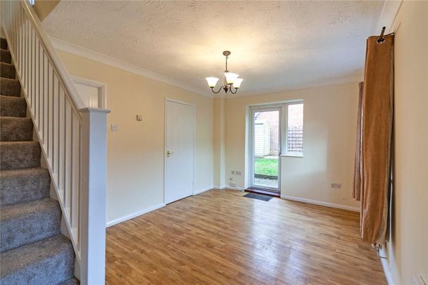 1 bedroom semi-detached house to rent - Photo 1