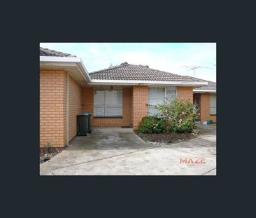 2/25 Synnot Street, Werribee, Vic 3030 - Photo 1