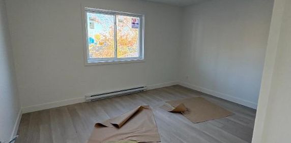 5 ½ Spacieux – Immeuble Tranquille - Photo 2