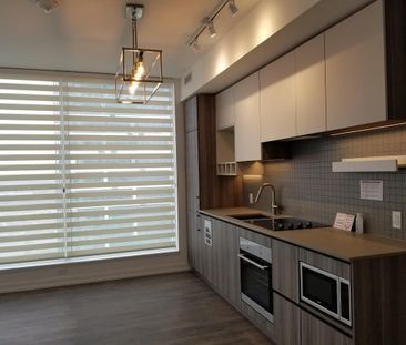 For Lease - 898 Portage, Master Bedrm Parkway Unit# 4002, Vaughan, ... - Photo 2