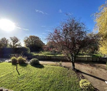 Dora's Green, Farnham, GU10 - Photo 4