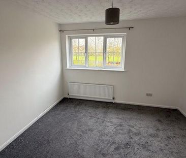 1 bedroom terraced house to rent - Photo 2