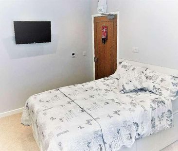 Emerson Road, BH15 - Photo 6