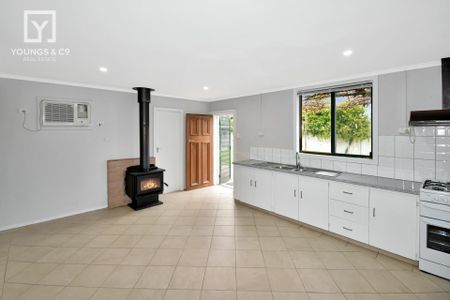 74A Newton St, Shepparton - Photo 2