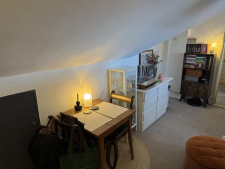 Studio to rent - Photo 5