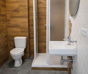Pronájem bytu 1+kk a garsoniéry 33 m² - Photo 2
