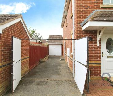 4 bedroom detached house to rent - Photo 3