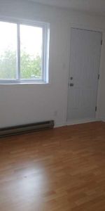 candiac 4 1/2 a louer - Photo 3