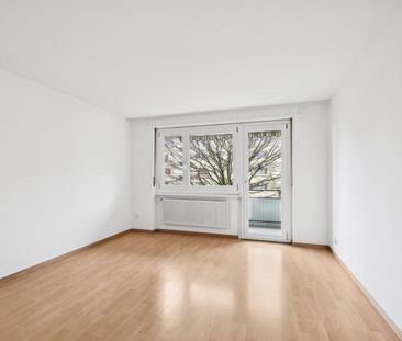 Apartment with green surroundings - Photo 4