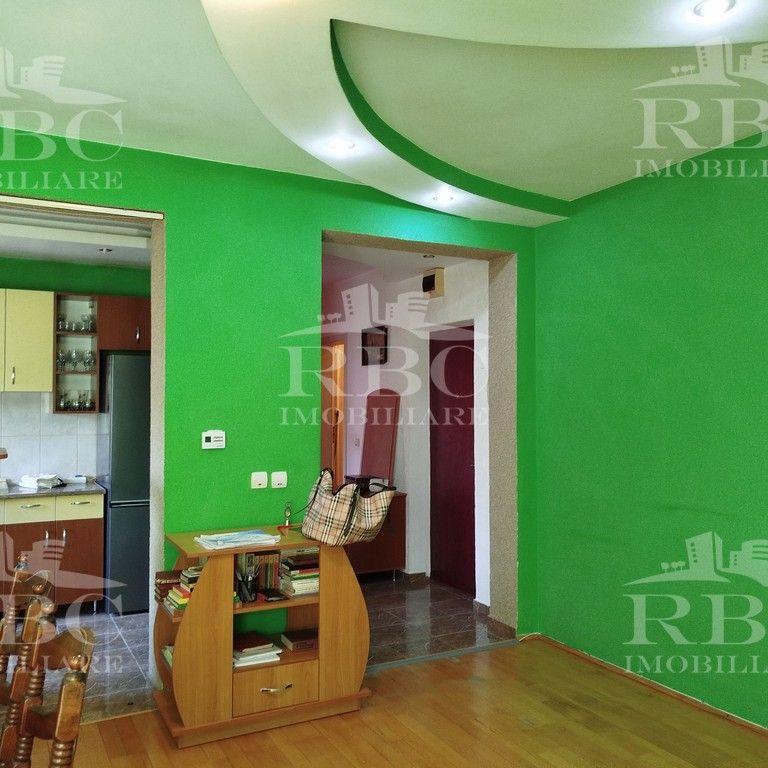 Apartament 3 camere strada Campului zona de case - Fotografie 1