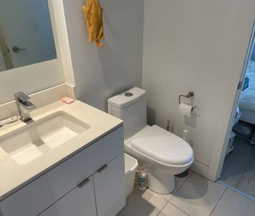 For Lease - 7 Grenville Street Unit# 3305 2nd bdrm, Toronto, Ontario - Photo 3