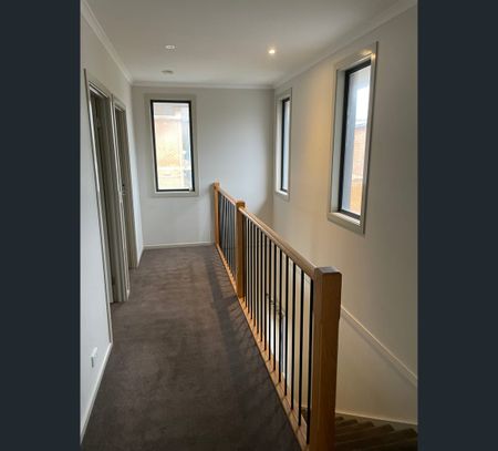 2/1925 Dandenong Road, Clayton, Vic 3168 - Photo 4