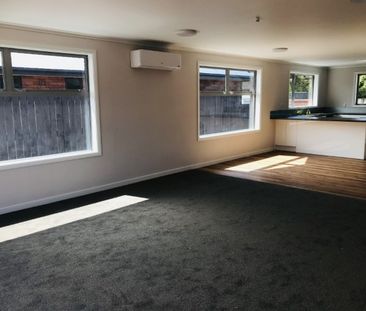 86 Middle RoadAllenton - Photo 2