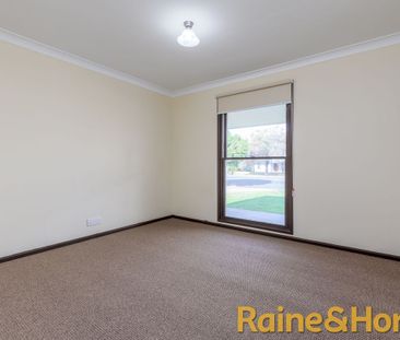 95 Baird Drive, Dubbo, NSW 2830 - Photo 5