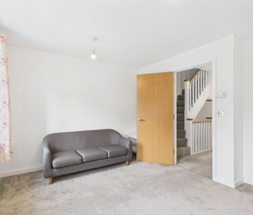 3 bedroom terraced house to rent - Photo 2