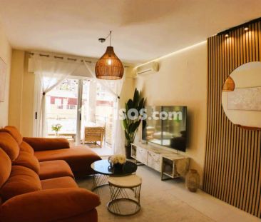 Apartamento en alquiler en Platja Muchavista - Photo 2