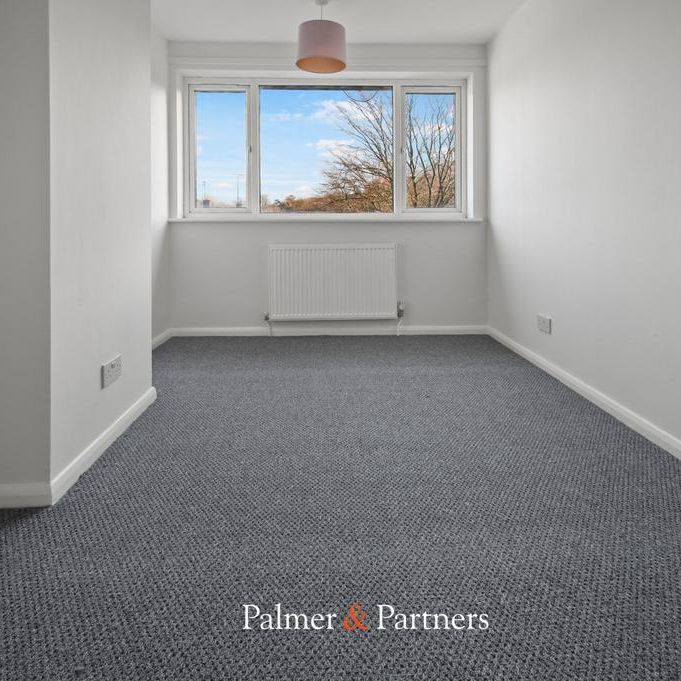 4 bedroom terraced house to rent - Photo 1