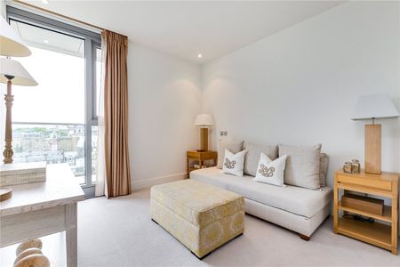 The Knightsbridge, SW7 - Photo 2