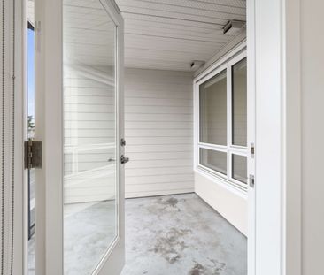 1008 Pandora Avenue, Victoria - Photo 3
