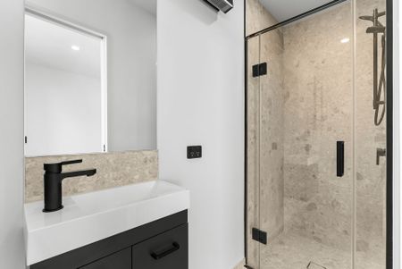 Come Be Delighted! - Photo 2