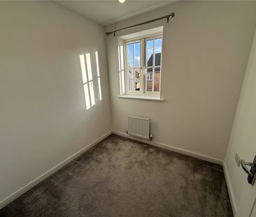 3 bedroom house to rent Meridian Close, Nottingham, Nottinghamshire... - Photo 4