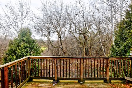 For Lease - 340 Silken Laumann Drive, Newmarket, Ontario - Photo 5