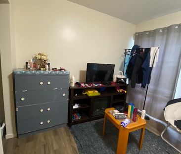 Terrace View Apartments - B20 - Photo 4