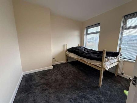 College Road, Birmingham, B44 - Photo 3