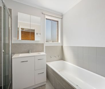 11/11 Donald Road, Queanbeyan - Photo 5