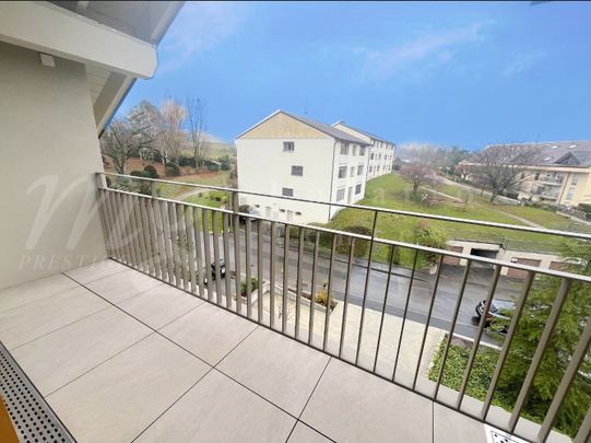 SUPERB AND LARGE APARTMENT OF 102 m2 WITH TERRACE – LAKE - Foto 1