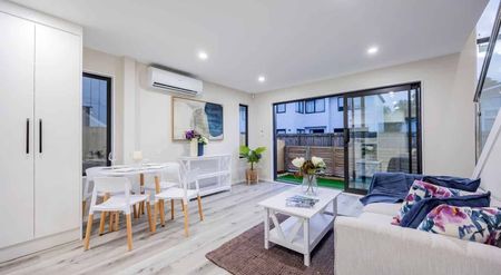 2 Bedroom Townhouse - Photo 3