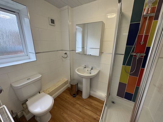 Lamel Street, Hull Road - P1033 - Photo 1