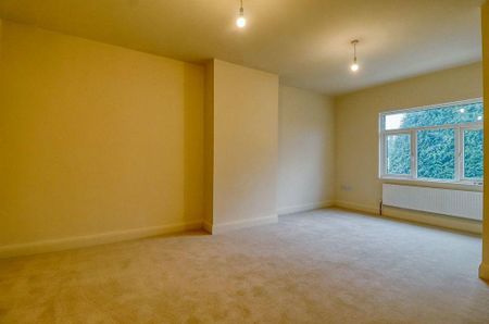 4 bedroom detached house to rent - Photo 4